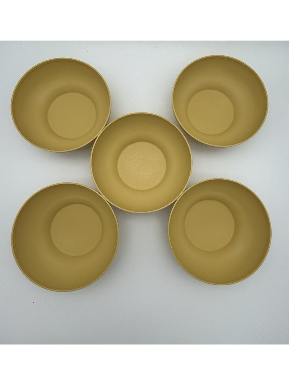 5 Tupperware Harvest Gold Cereal Bowls- Model 890 6.25" x 2"- No Lids